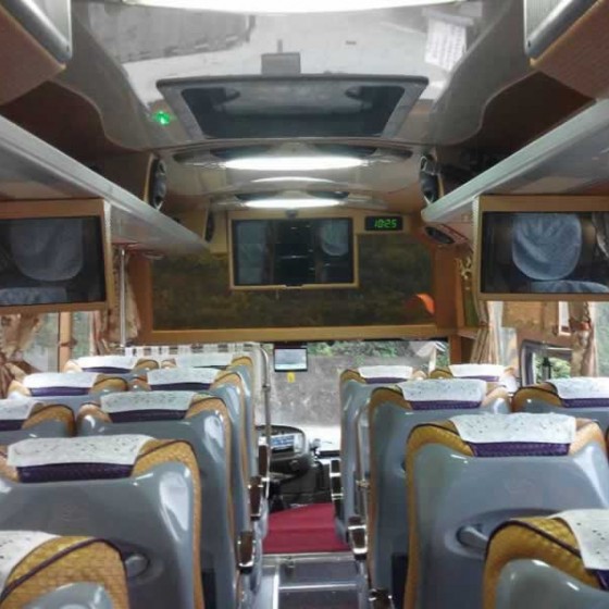 中型巴士座位展示